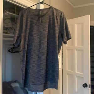 Lululemon in sequence SS